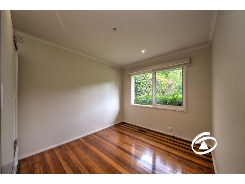 6 Ayr Court, Berwick VIC 3806