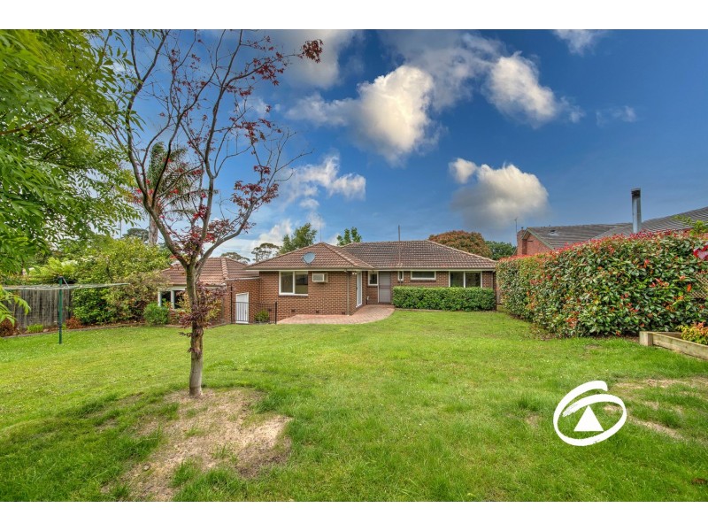 6 Ayr Court, Berwick VIC 3806