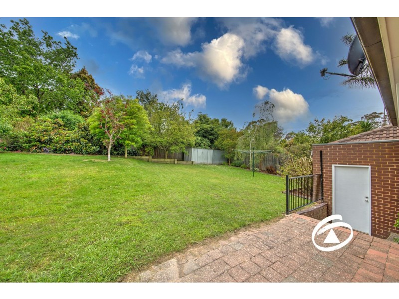 6 Ayr Court, Berwick VIC 3806