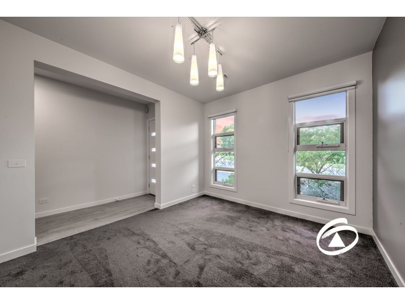 2A Creighton Street, Narre Warren VIC 3805