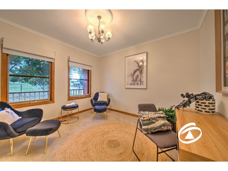 61 Albrecht Avenue, Berwick VIC 3806