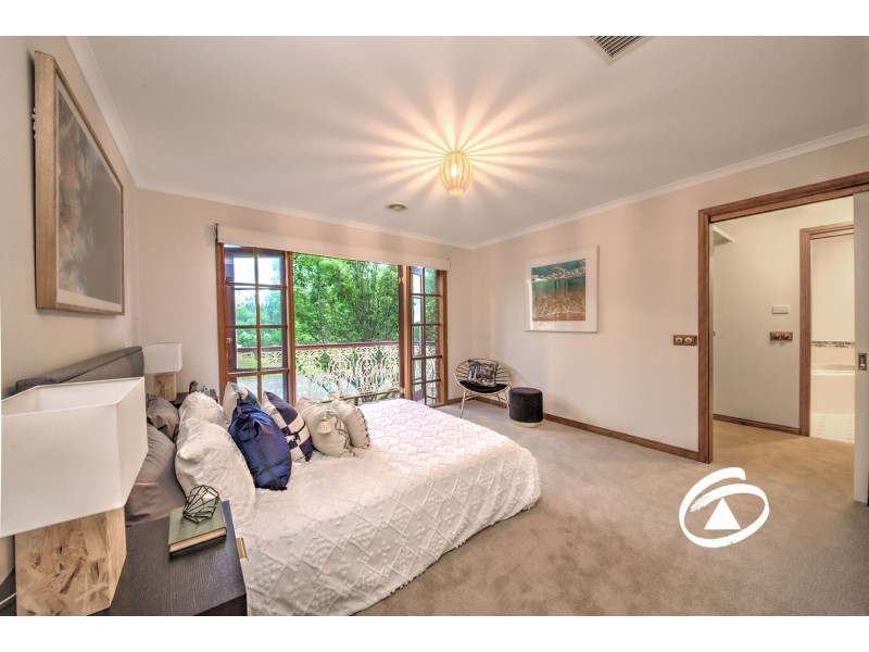 61 Albrecht Avenue, Berwick VIC 3806
