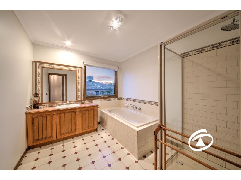 61 Albrecht Avenue, Berwick VIC 3806