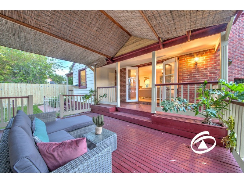 61 Albrecht Avenue, Berwick VIC 3806