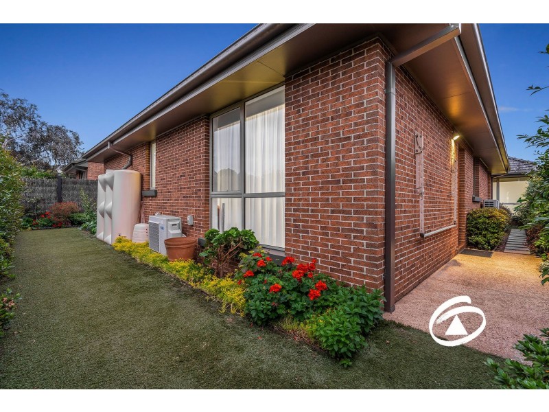 17/1 Paddington Terrace, Berwick VIC 3806