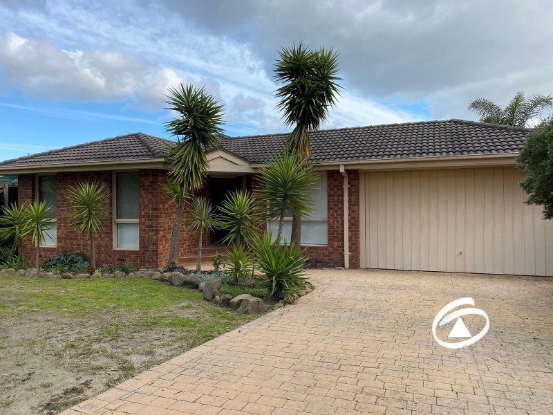 43 Coowarra Way, Berwick VIC 3806