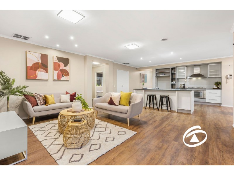 30 Lorikeet Drive, Berwick VIC 3806