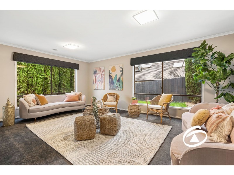 30 Lorikeet Drive, Berwick VIC 3806