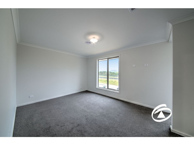 512 Kenilworth Avenue, Beaconsfield VIC 3807