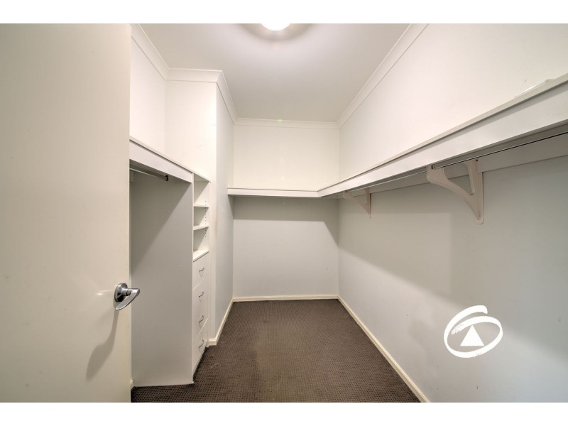 8 Murchison Link, Pakenham VIC 3810