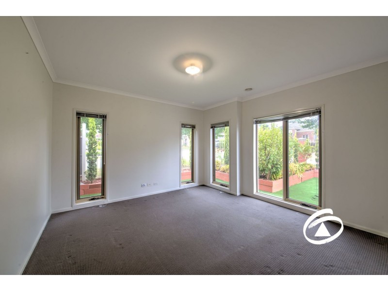 8 Murchison Link, Pakenham VIC 3810