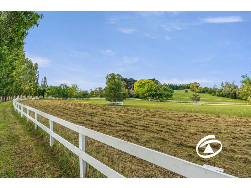 153-157 Beaumont Road, Berwick VIC 3806