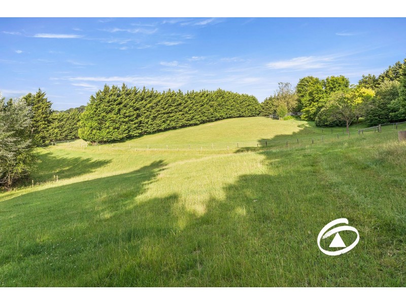 153-157 Beaumont Road, Berwick VIC 3806