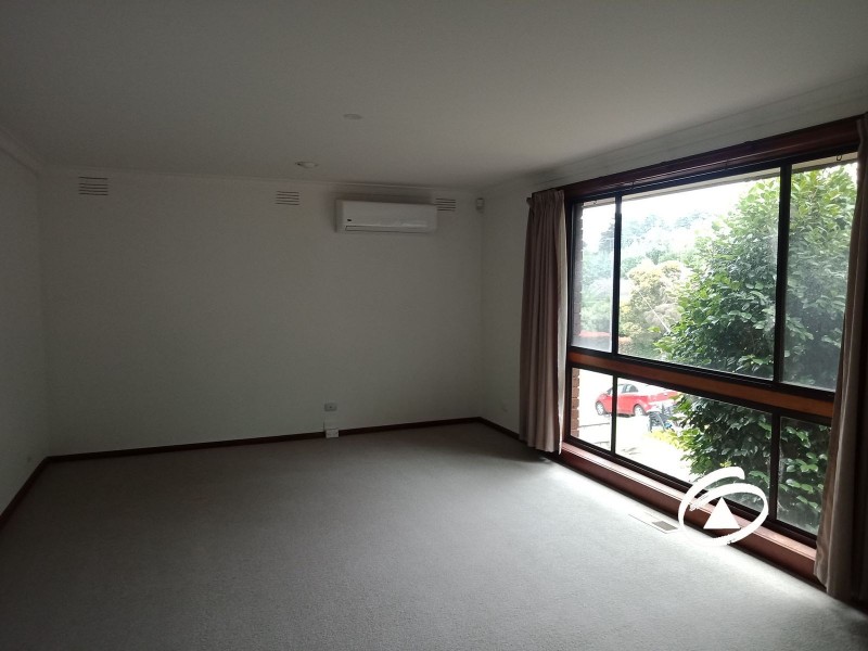 4 McNabb Street, Berwick VIC 3806