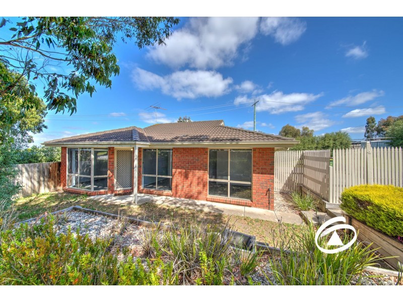 4 Tonia Court, Pakenham VIC 3810