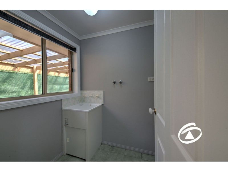 4 Tonia Court, Pakenham VIC 3810