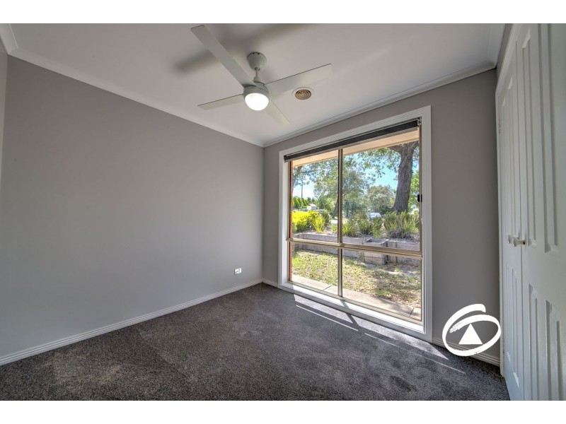 4 Tonia Court, Pakenham VIC 3810