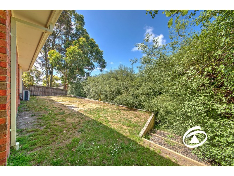 4 Tonia Court, Pakenham VIC 3810