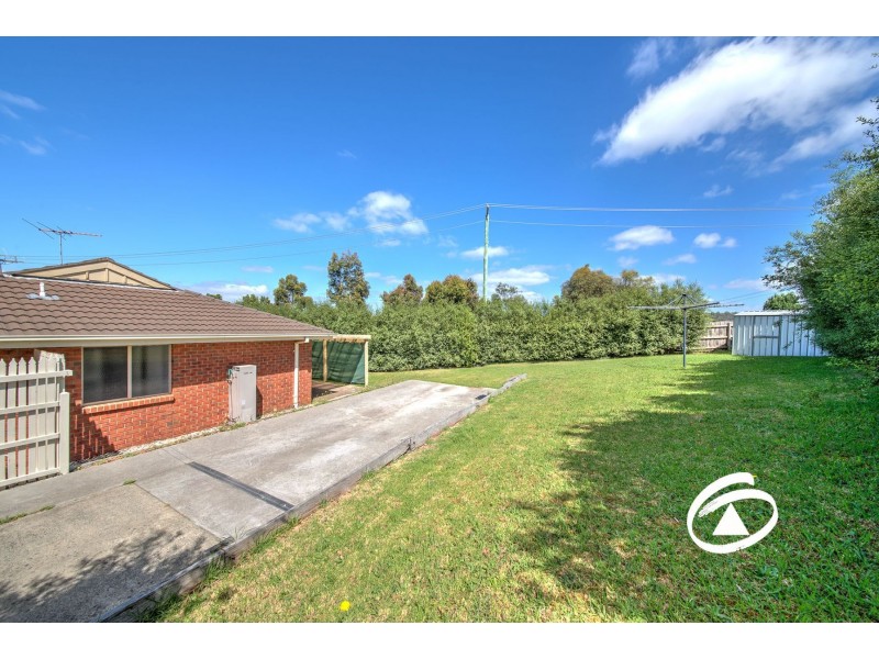 4 Tonia Court, Pakenham VIC 3810