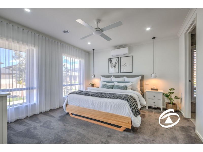 63 Petaluma Crescent, Officer VIC 3809