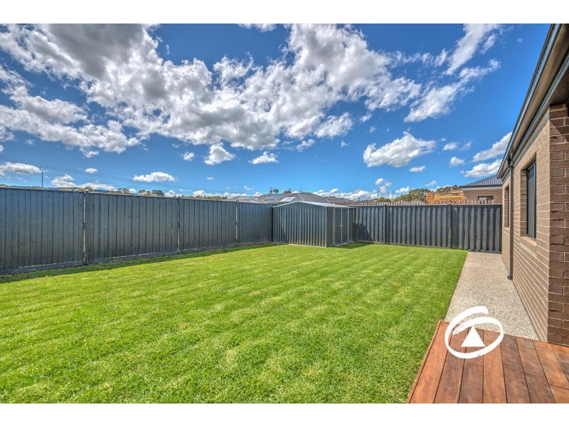 63 Petaluma Crescent, Officer VIC 3809