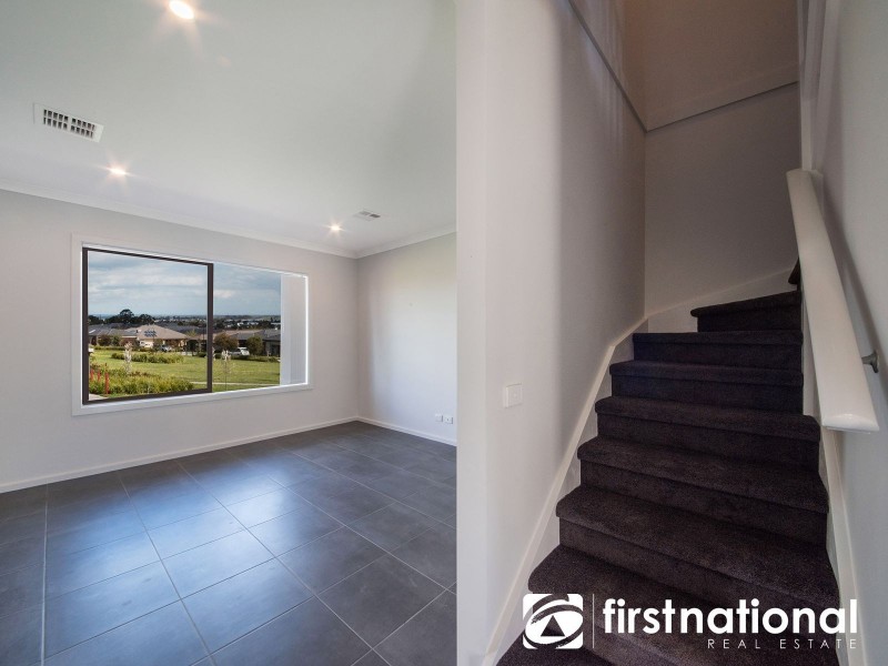 10 Todd Lane, Pakenham VIC 3810