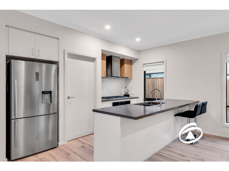 29 Cotswold Crescent, Officer VIC 3809