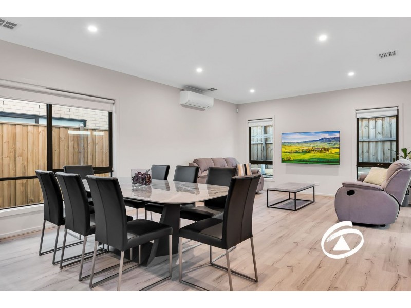 29 Cotswold Crescent, Officer VIC 3809