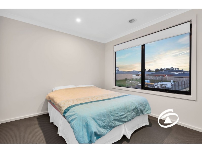 29 Cotswold Crescent, Officer VIC 3809