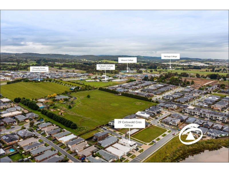 29 Cotswold Crescent, Officer VIC 3809