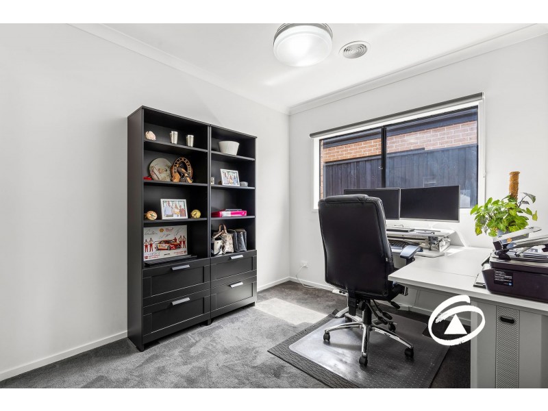 28 Burgess Avenue, Officer VIC 3809