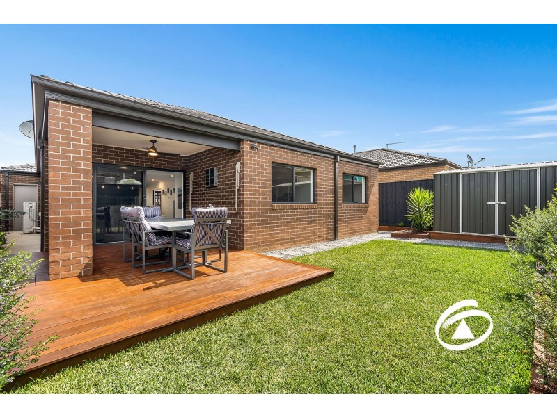 28 Burgess Avenue, Officer VIC 3809