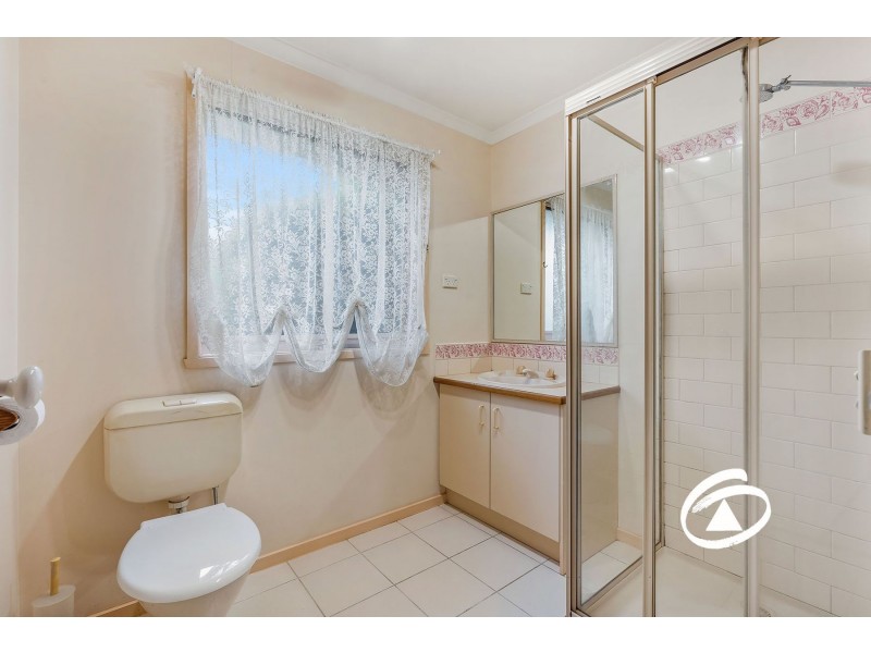 7 Hedgeley Drive, Berwick VIC 3806