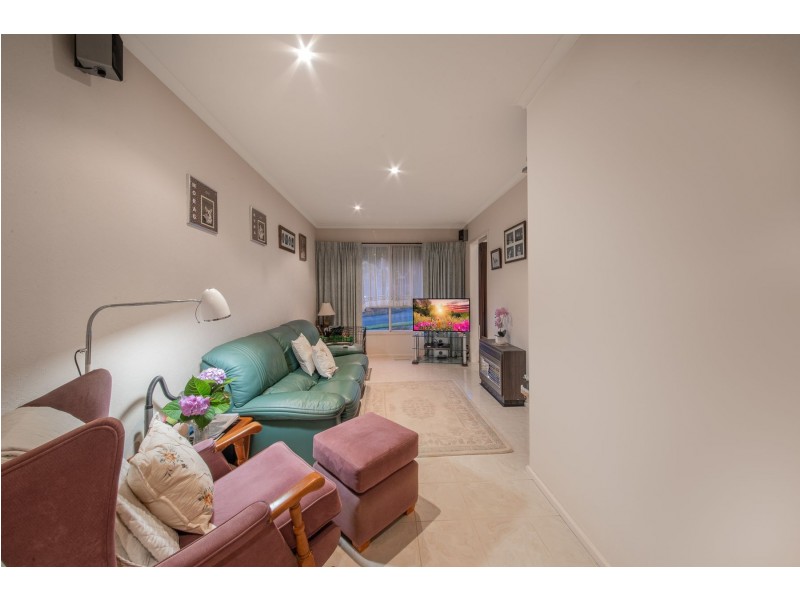 16 York Road, Berwick VIC 3806