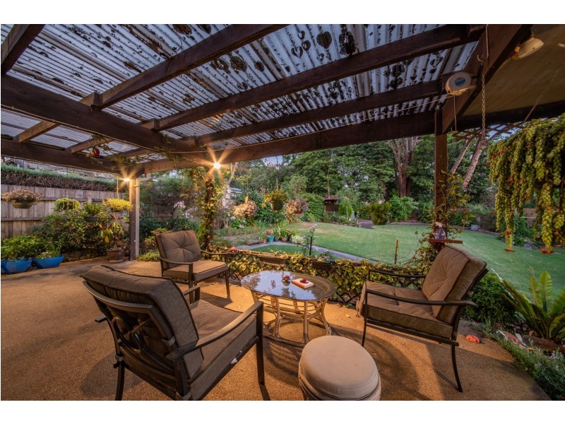 16 York Road, Berwick VIC 3806