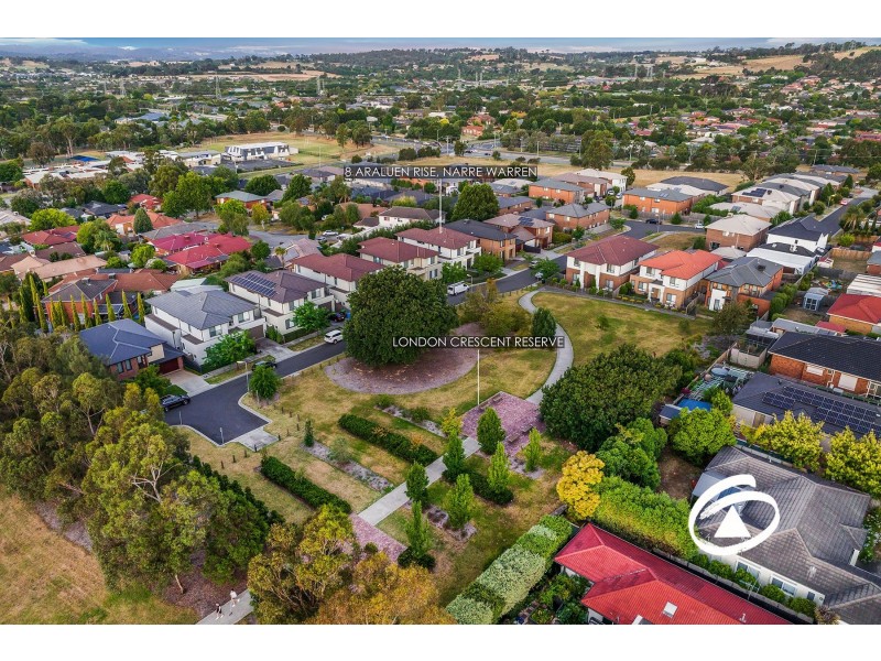 8 Araluen Rise, Narre Warren VIC 3805