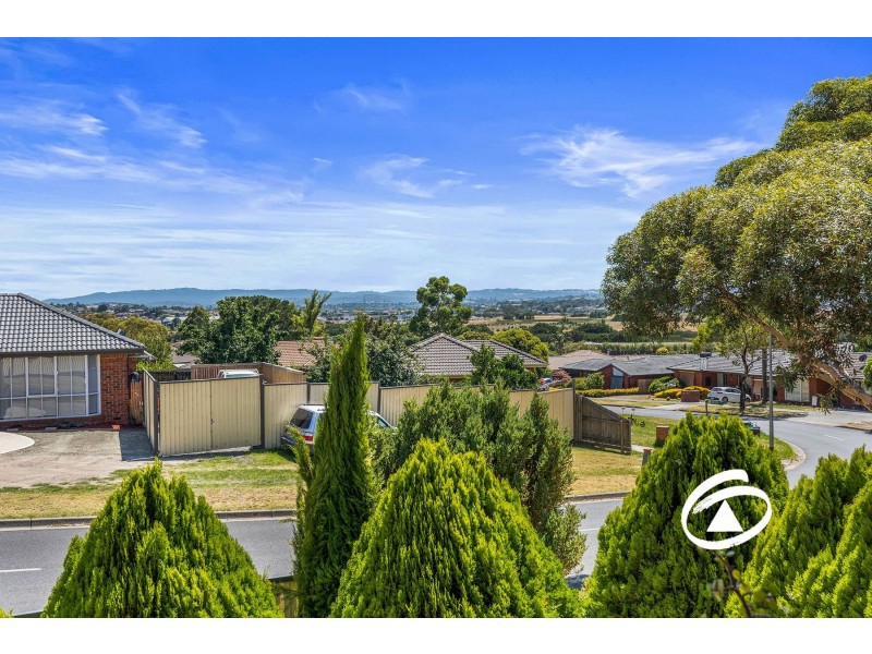 94 Justin Circuit, Hampton Park VIC 3976
