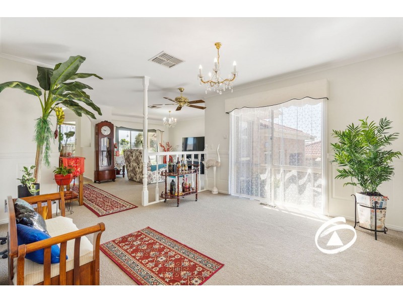 94 Justin Circuit, Hampton Park VIC 3976