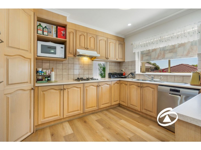 94 Justin Circuit, Hampton Park VIC 3976