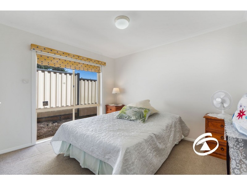 94 Justin Circuit, Hampton Park VIC 3976