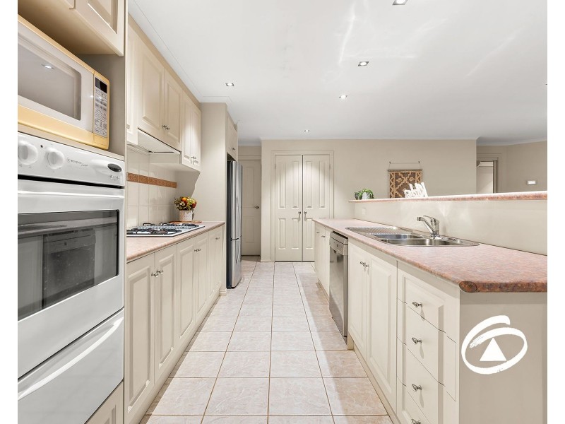 7 Logan Place, Berwick VIC 3806