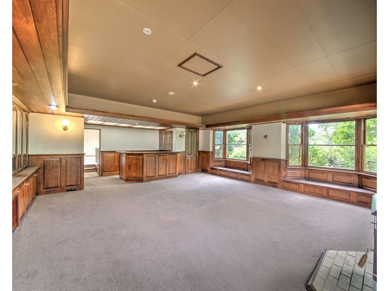 1 Marks Court, Harkaway VIC 3806