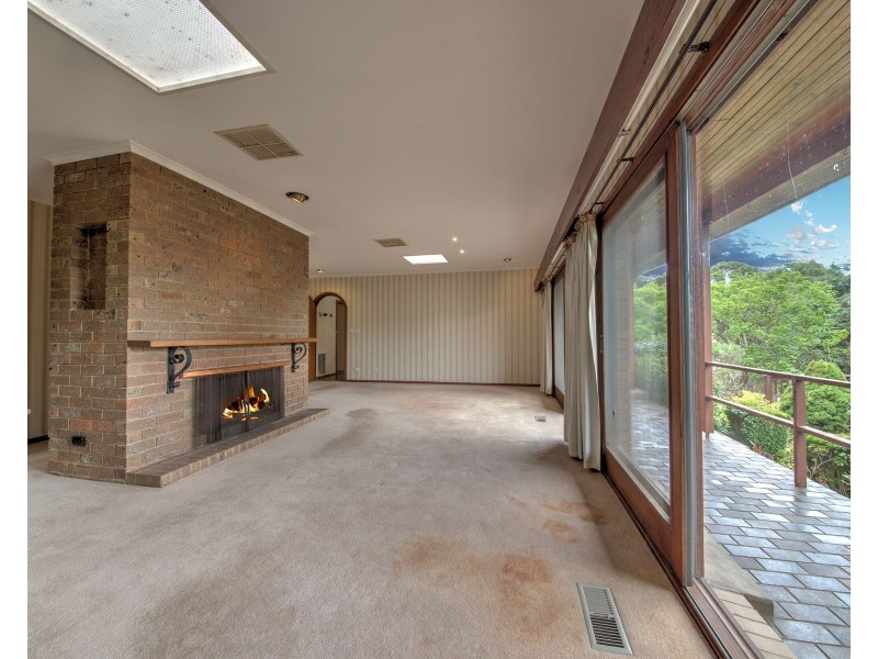 1 Marks Court, Harkaway VIC 3806