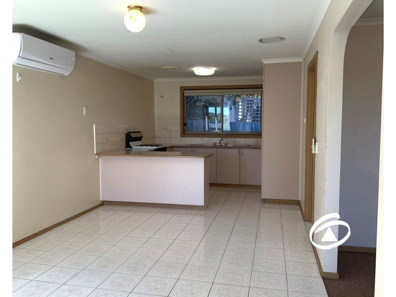 2/20 Temby Close, Endeavour Hills VIC 3802