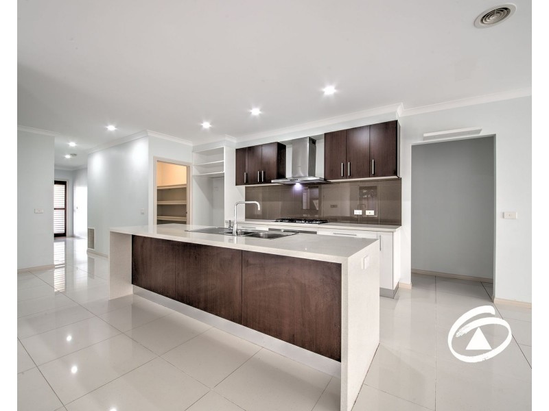 4 Gooseberry Mews, Berwick VIC 3806