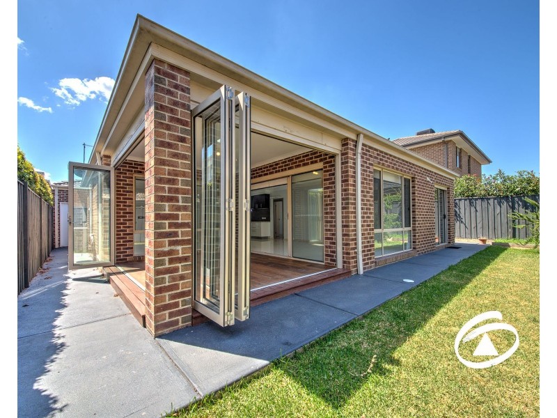 4 Gooseberry Mews, Berwick VIC 3806