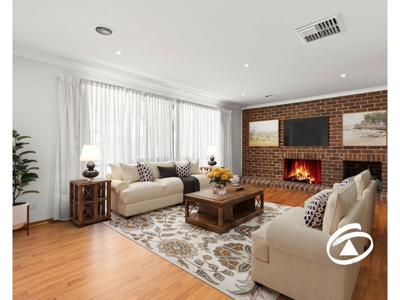 4 Hillsmeade Drive, Narre Warren South VIC 3805