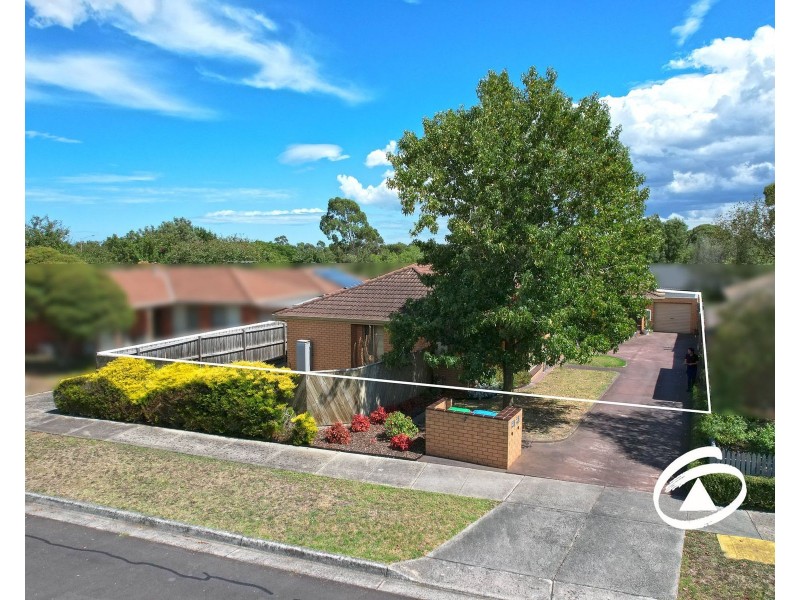 Units 1 & 2/7 Linlithgow Court, Narre Warren VIC 3805