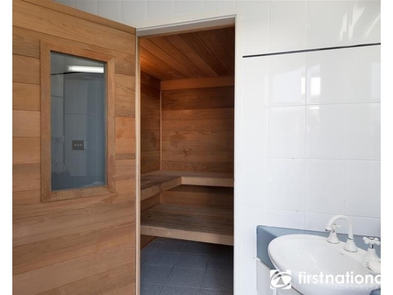 15 Caravelle Court, Berwick VIC 3806