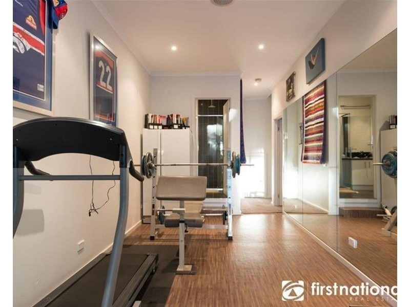 15 Caravelle Court, Berwick VIC 3806